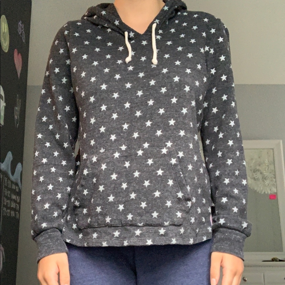 Star sweatshirt